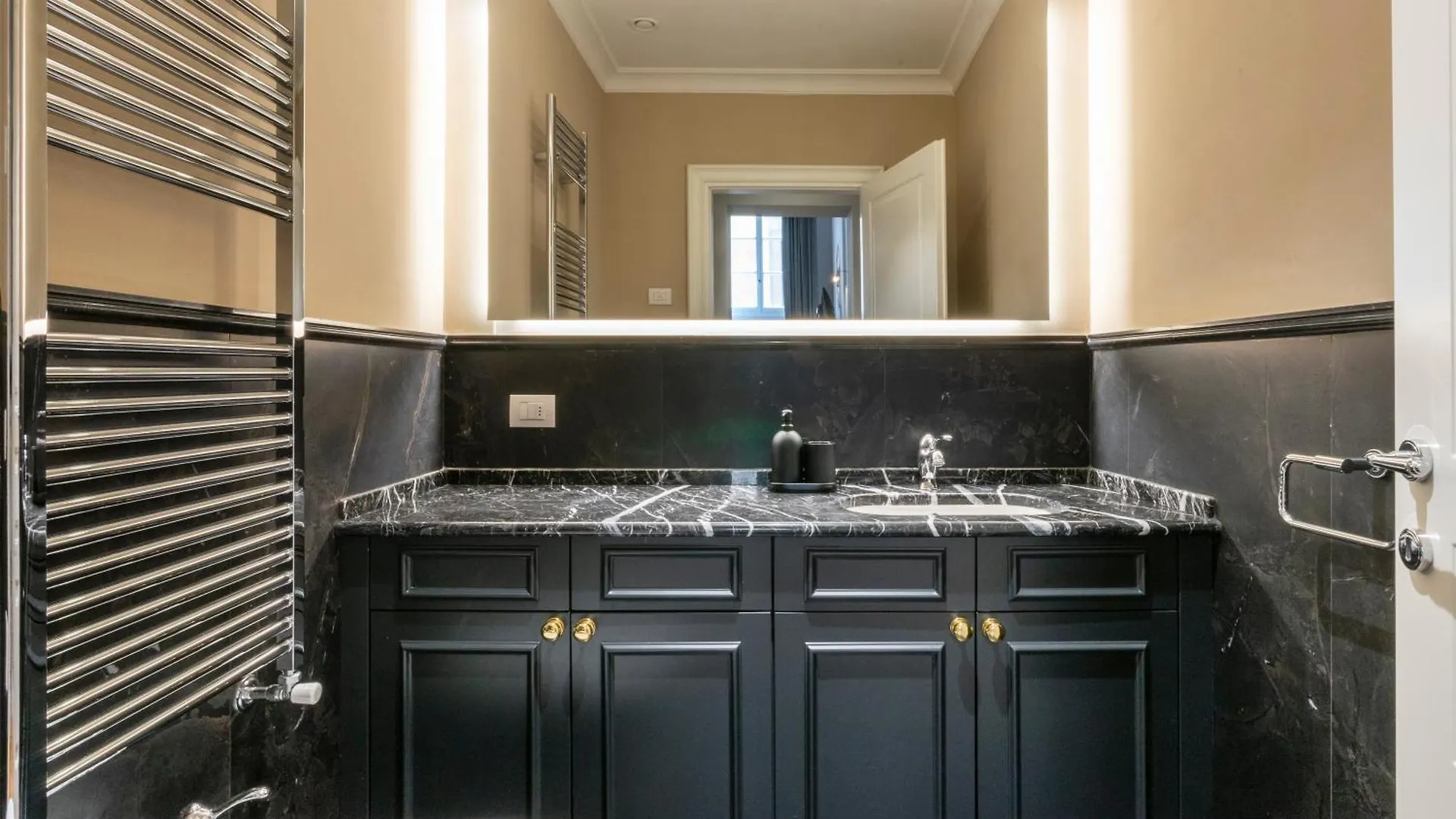 Pazzi Penthouse Luxury Apartment In Florence By Palazzo Vitali