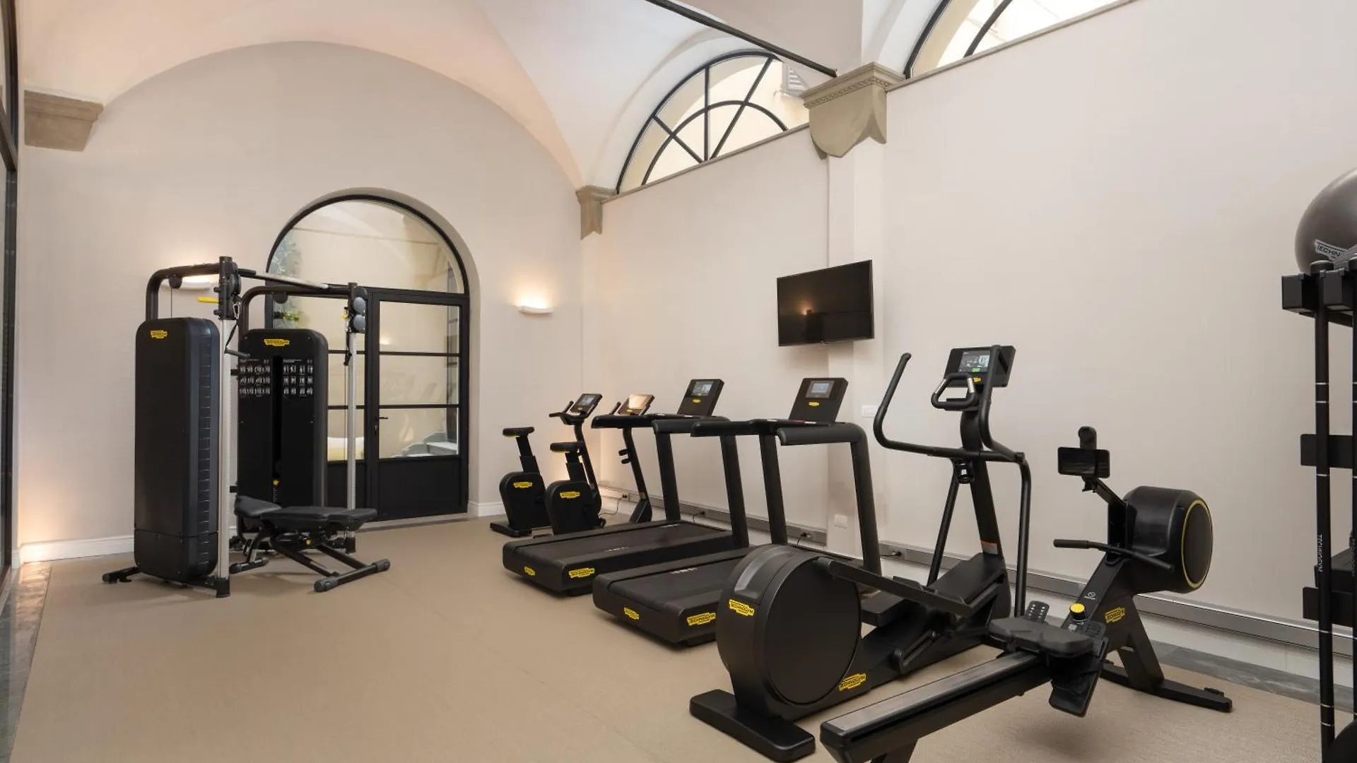 Pazzi Penthouse Luxury Apartment In Florence By Palazzo Vitali